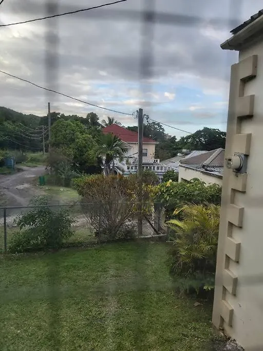 בית נופש אוצ'ו ריוס Sunshine Island Vacation Home ג'מייקה